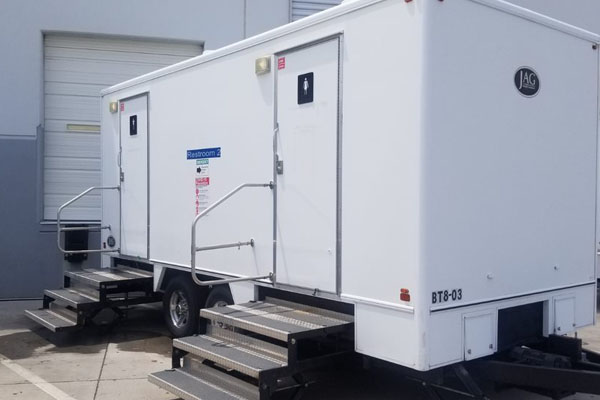 16' Mobile Restroom Trailer